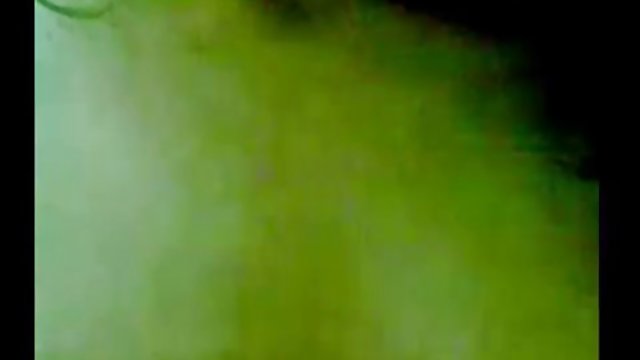 دوچرخه سوار سخت لعنتی یک بلوند سکسی فلم سکس تلگرام در دهانش