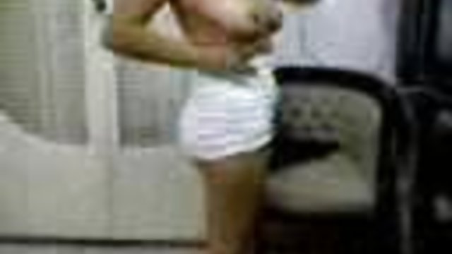 Busty Krala فلم سکس تاجکی دوست شرمنده انگشت