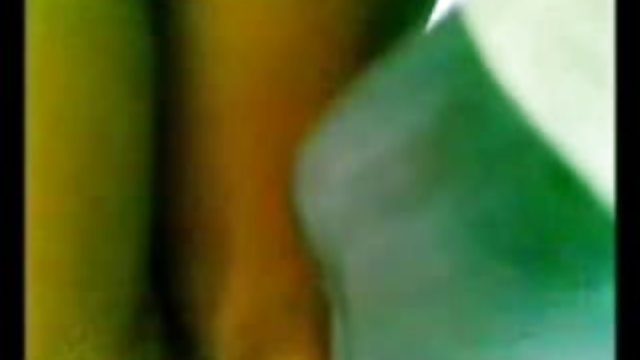 یک پسر با یک دیک بزرگ در تمام سوراخ ها سبزه را فلمسسکس لعنتی